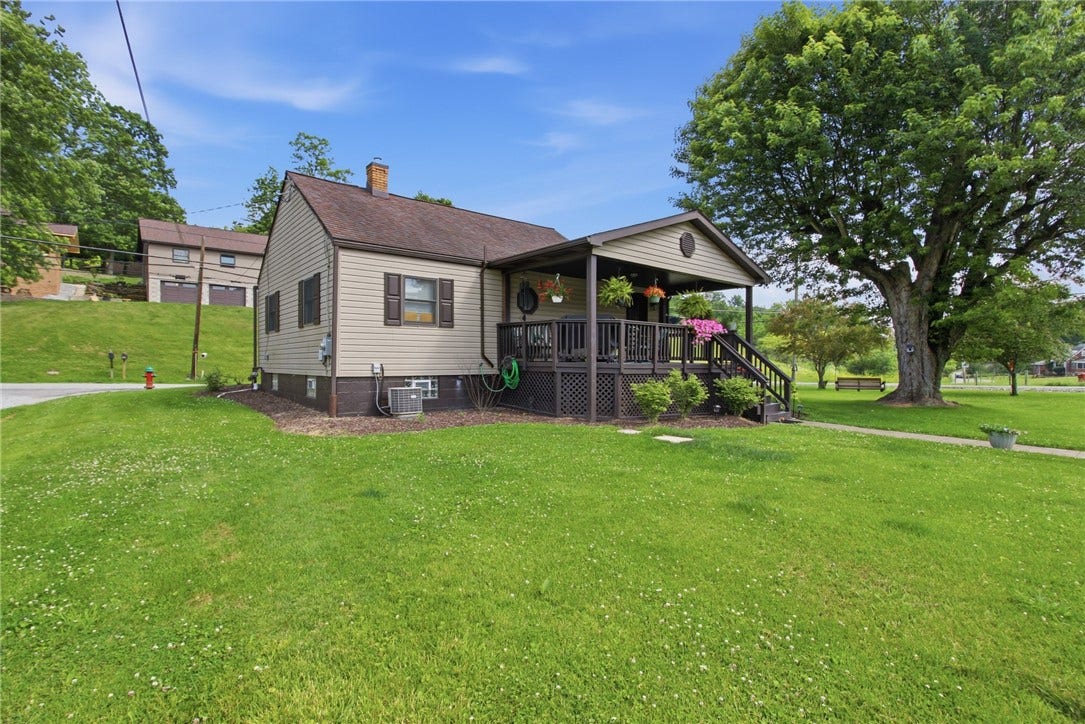 344 Lenity School Rd, Belle Vernon, PA 15012