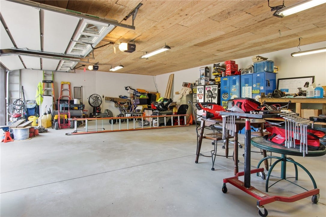 344 Lenity School Rd, Belle Vernon, PA 15012
