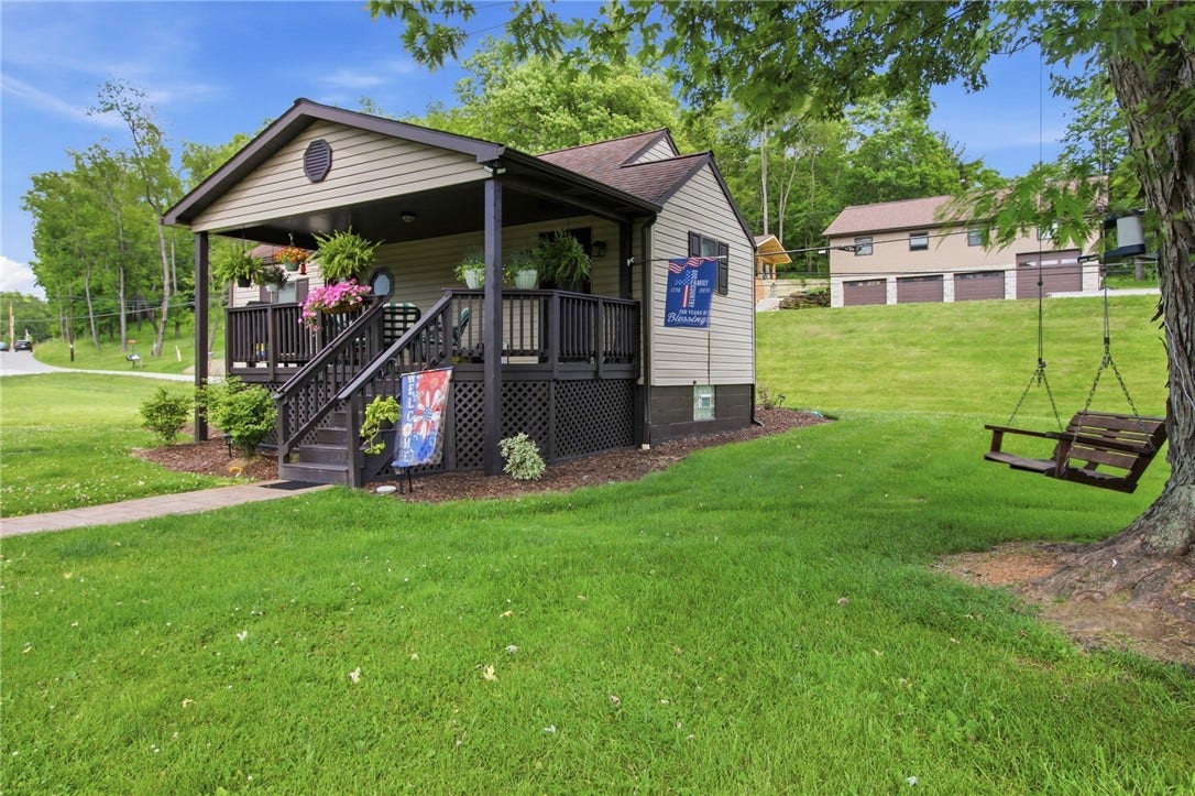 344 Lenity School Rd, Belle Vernon, PA 15012