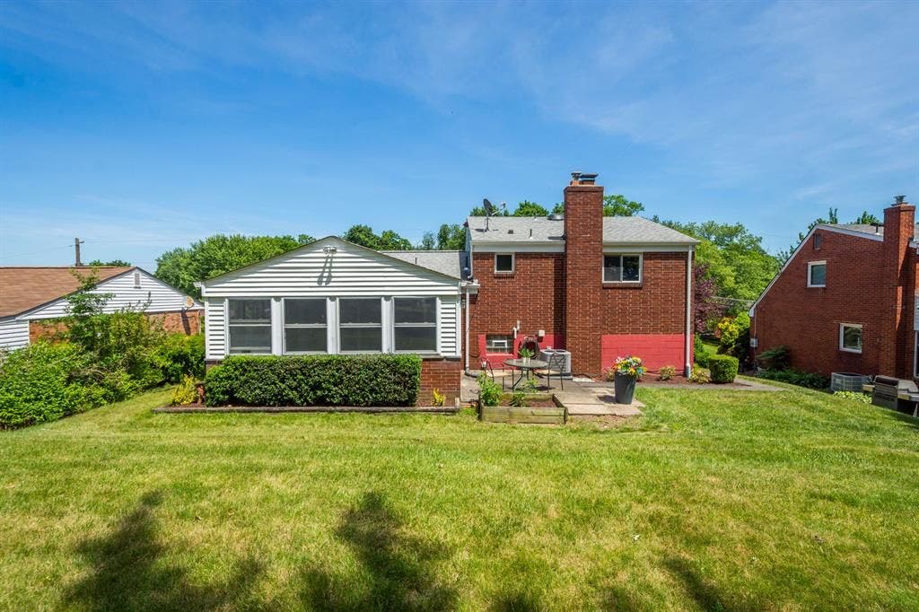 5464 California, Bethel Park, PA 15102