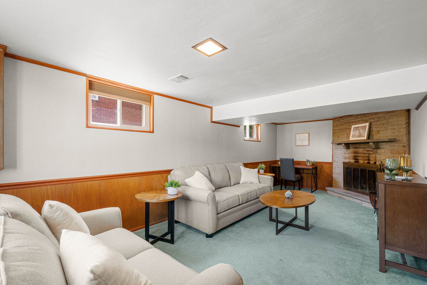 5464 California, Bethel Park, PA 15102