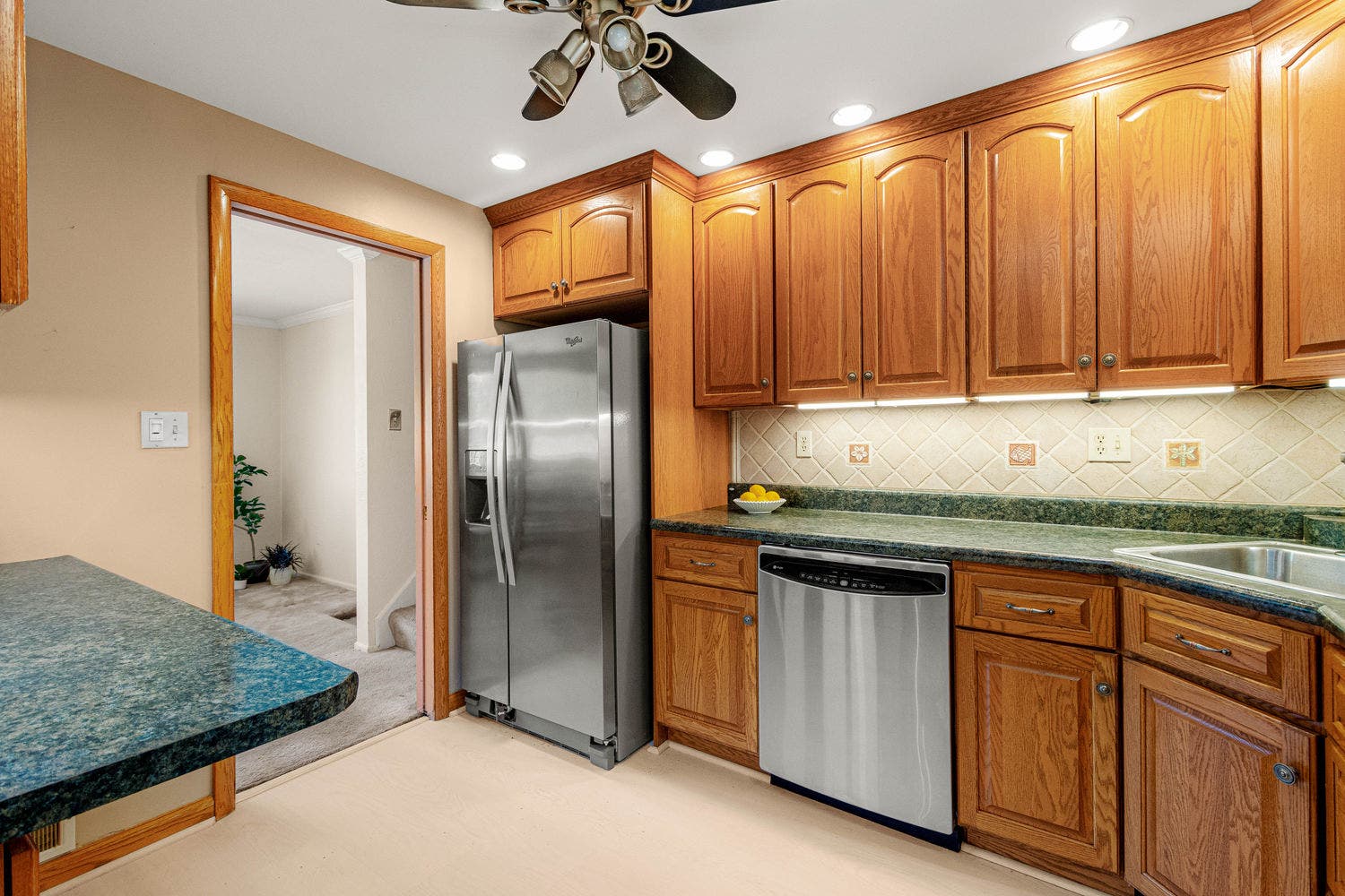 5464 California, Bethel Park, PA 15102