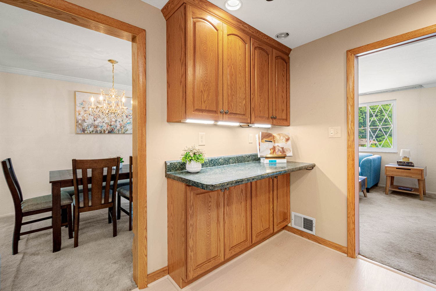 5464 California, Bethel Park, PA 15102