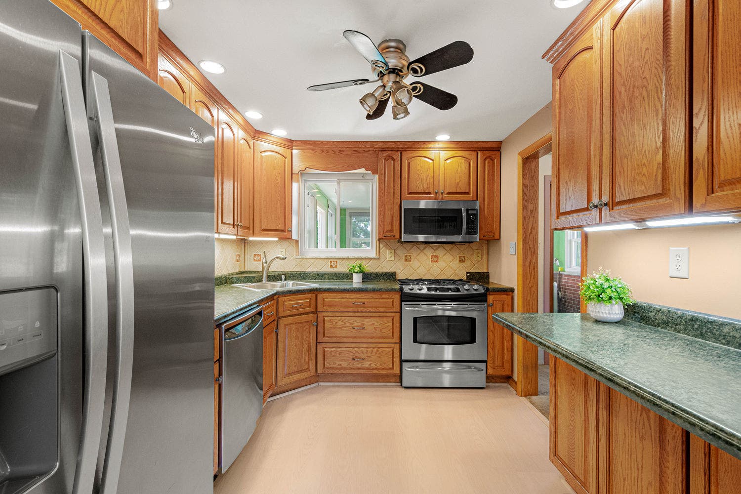 5464 California, Bethel Park, PA 15102