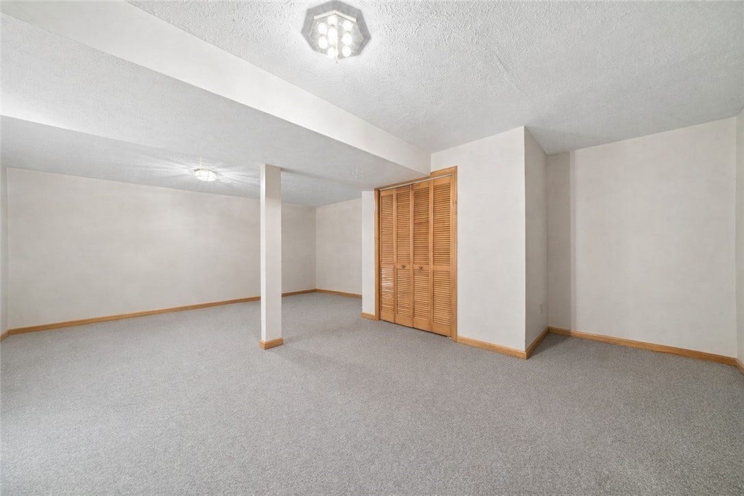 100 Unity Square, Greensburg, PA 15601
