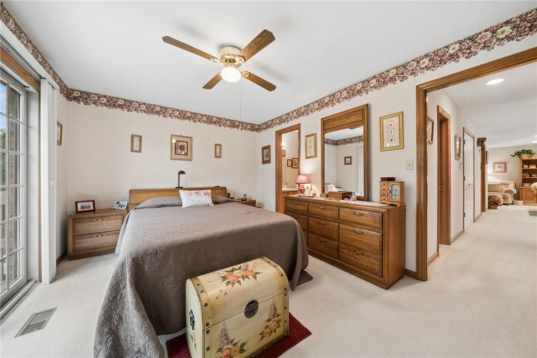 100 Unity Square, Greensburg, PA 15601