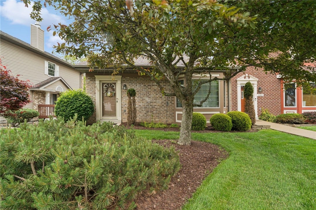 100 Unity Square, Greensburg, PA 15601