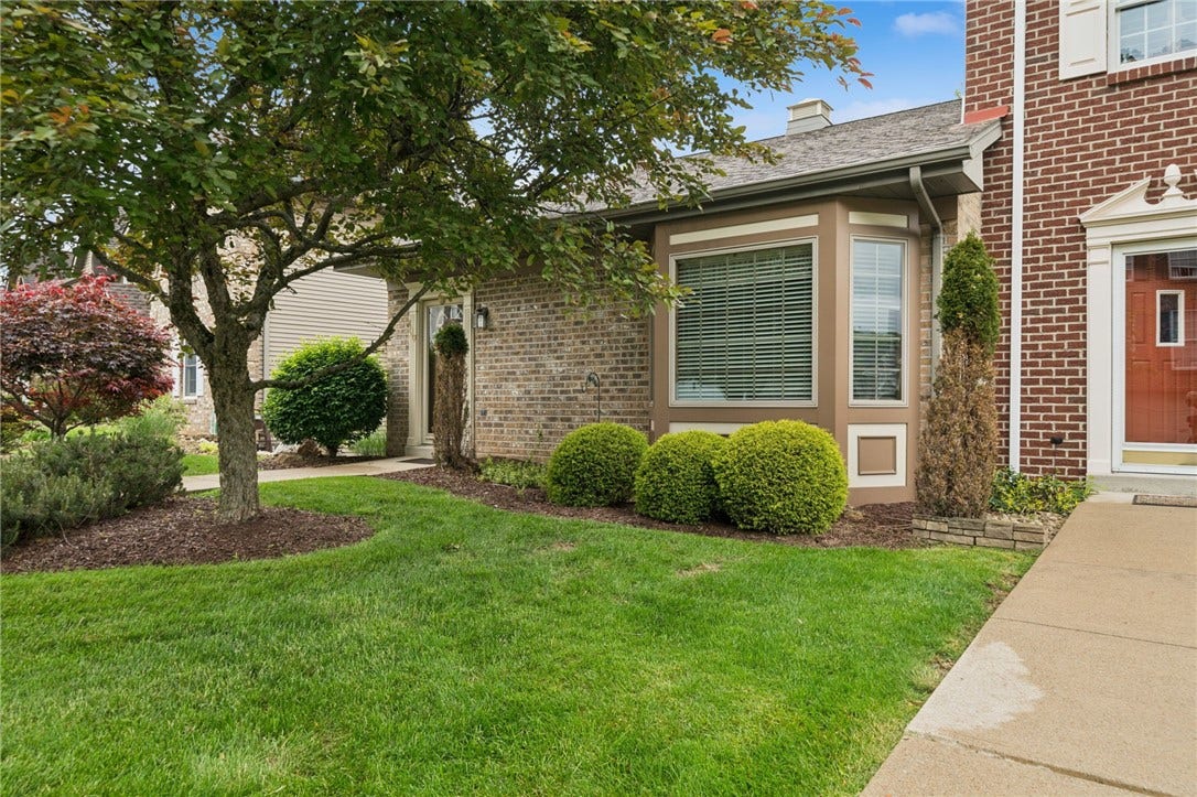 100 Unity Square, Greensburg, PA 15601