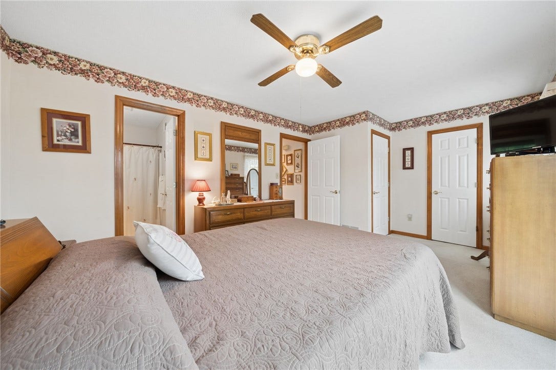 100 Unity Square, Greensburg, PA 15601