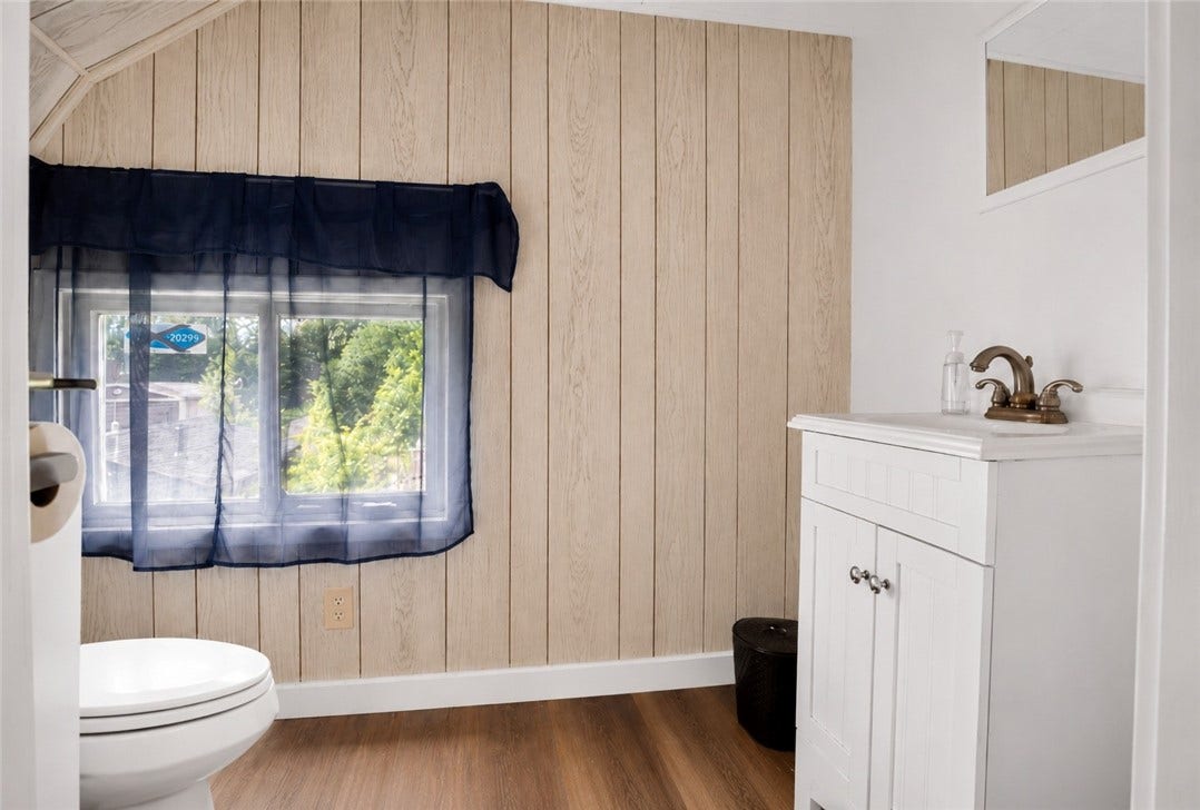 1517 Route 136, Washington, PA 15301