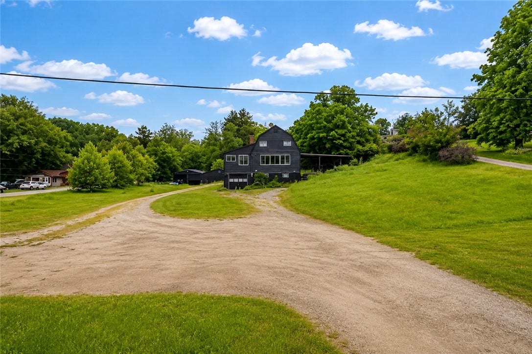 1517 Route 136, Washington, PA 15301