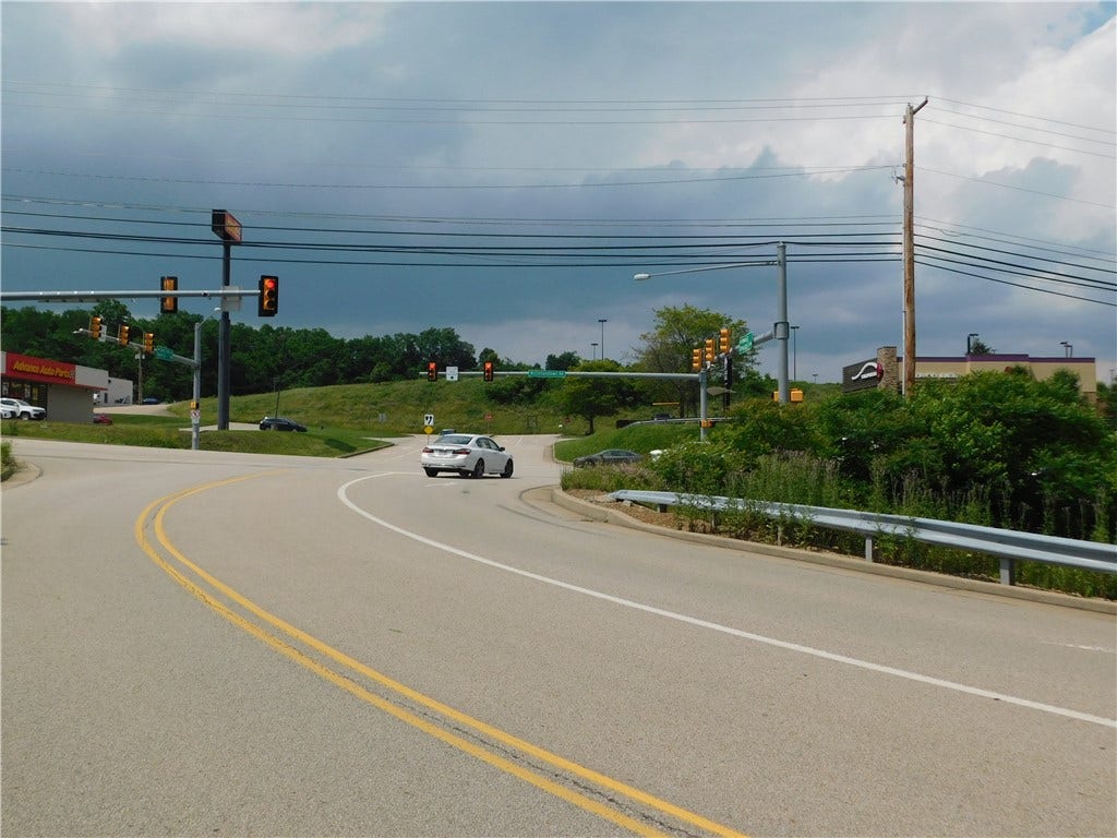329 McClellandtown Road, Uniontown, PA 15401