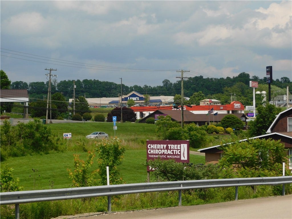 329 McClellandtown Road, Uniontown, PA 15401