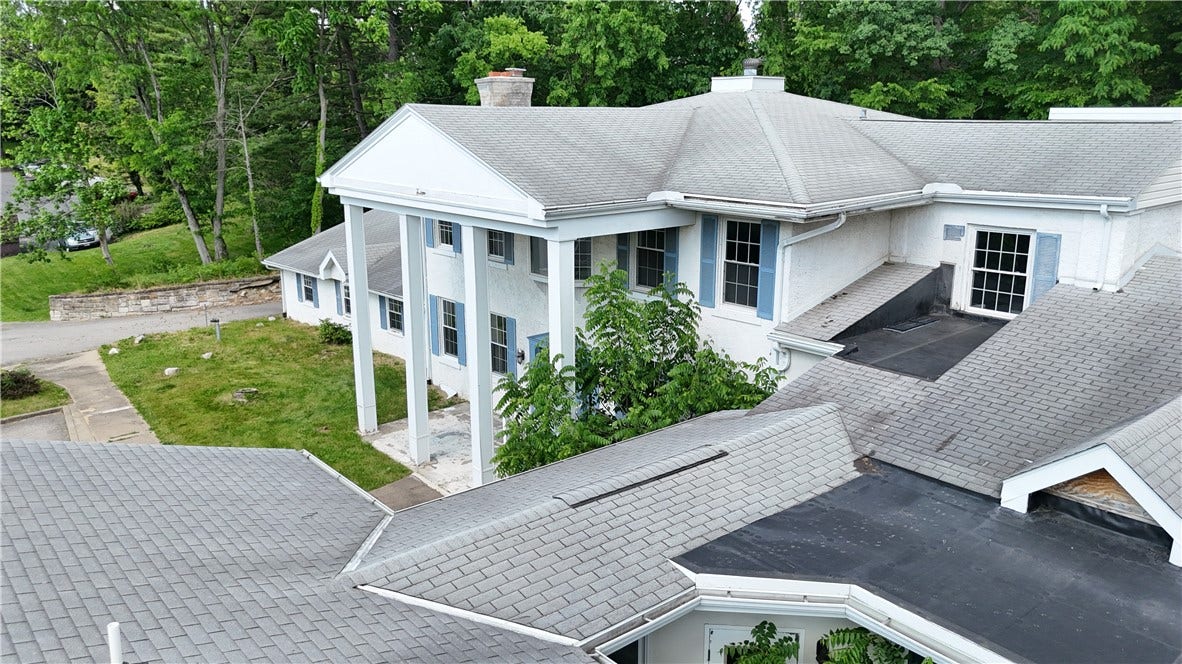 5347 Brightwood Rd, Bethel Park, PA 15102