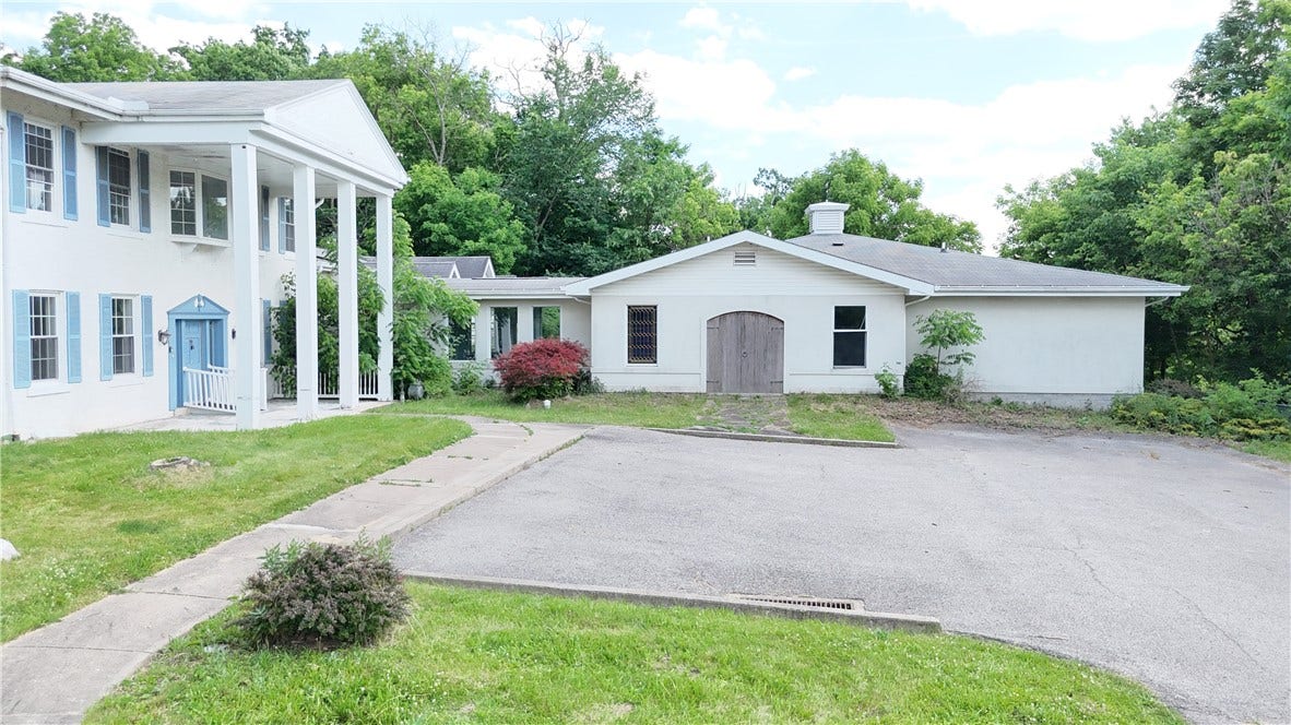 5347 Brightwood Rd, Bethel Park, PA 15102