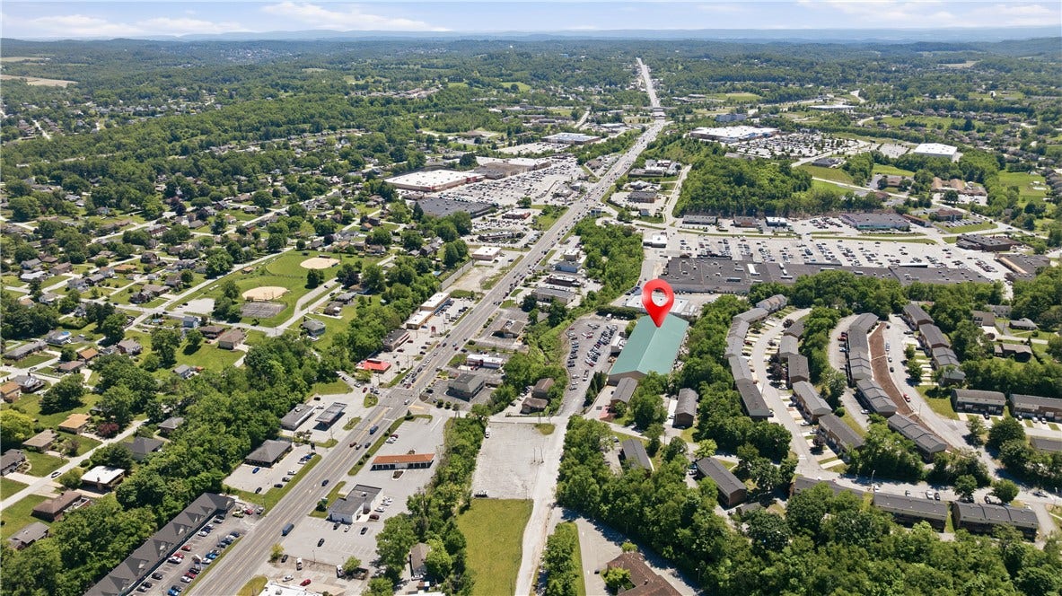100 Colony Dr, Irwin, PA 15642