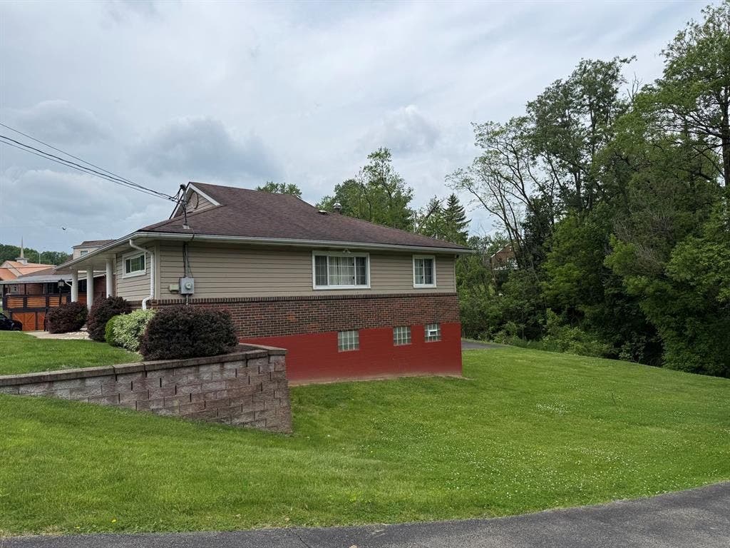 4011 Second Street, Irwin, PA 15642