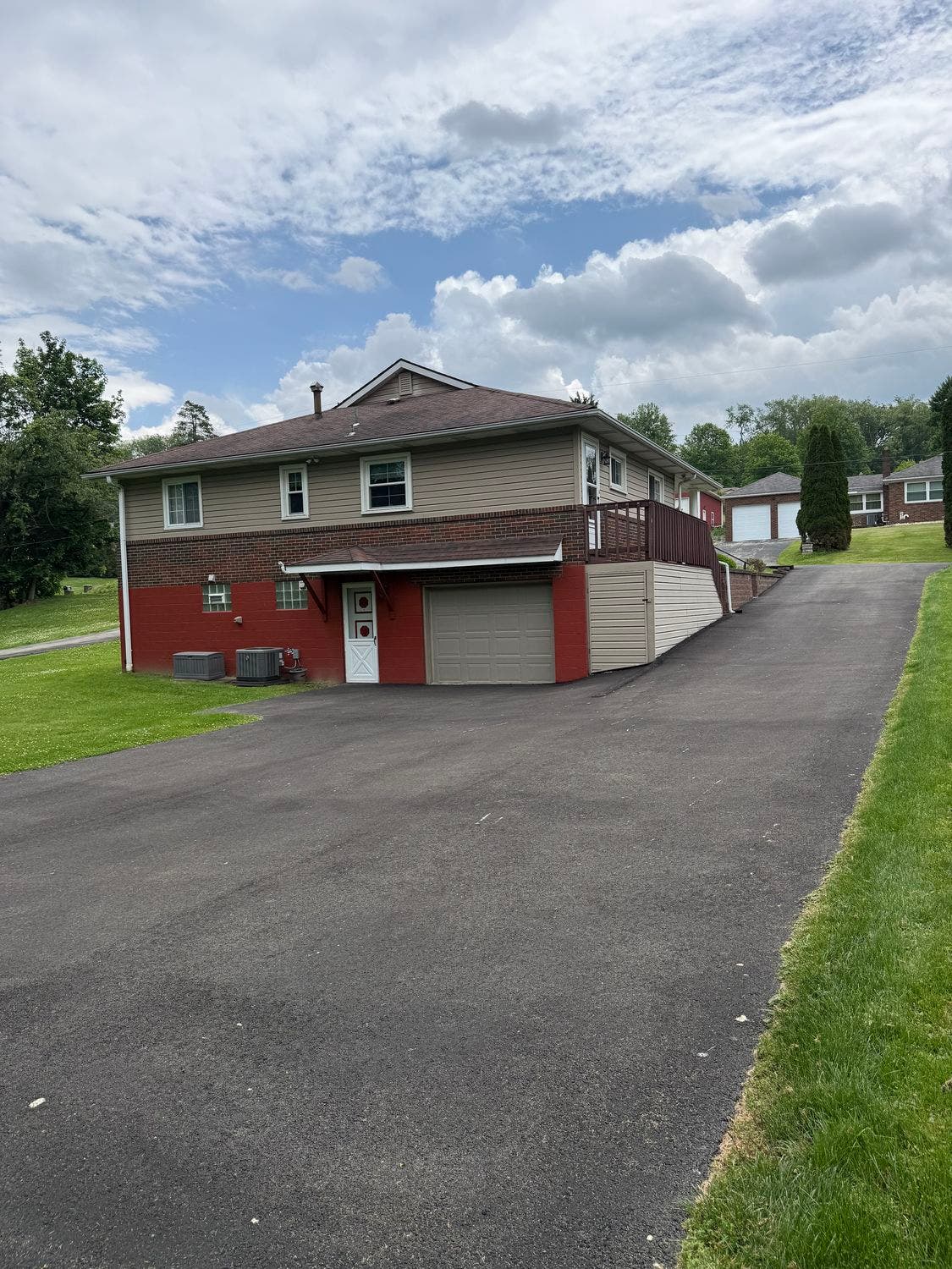 4011 Second Street, Irwin, PA 15642