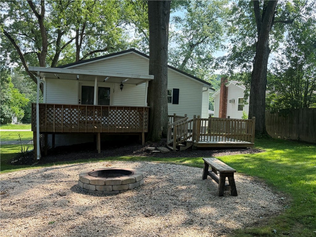 2322 W Belmont Ave, Washington, PA 15301