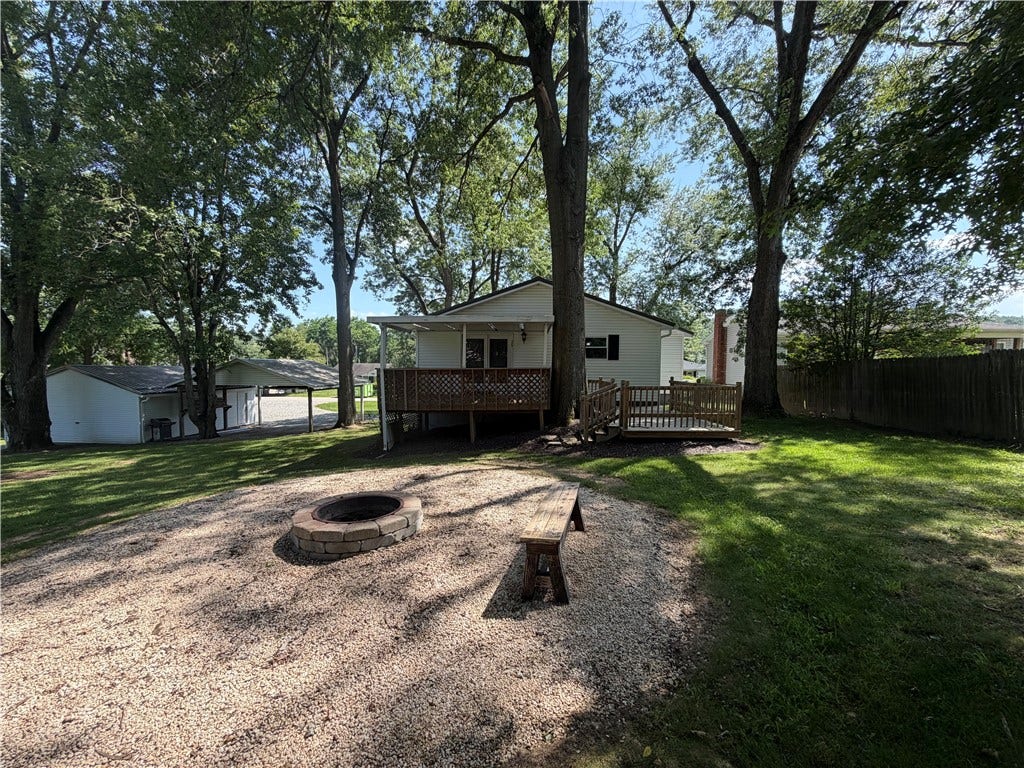 2322 W Belmont Ave, Washington, PA 15301