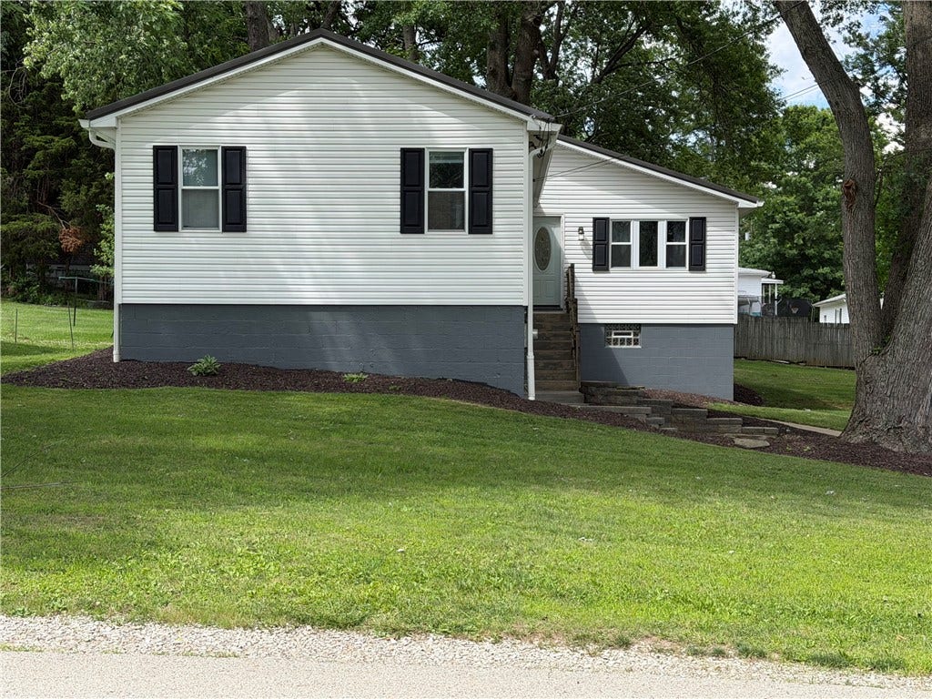 2322 W Belmont Ave, Washington, PA 15301