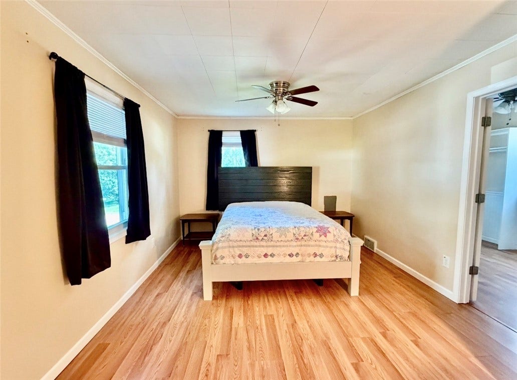 2322 W Belmont Ave, Washington, PA 15301