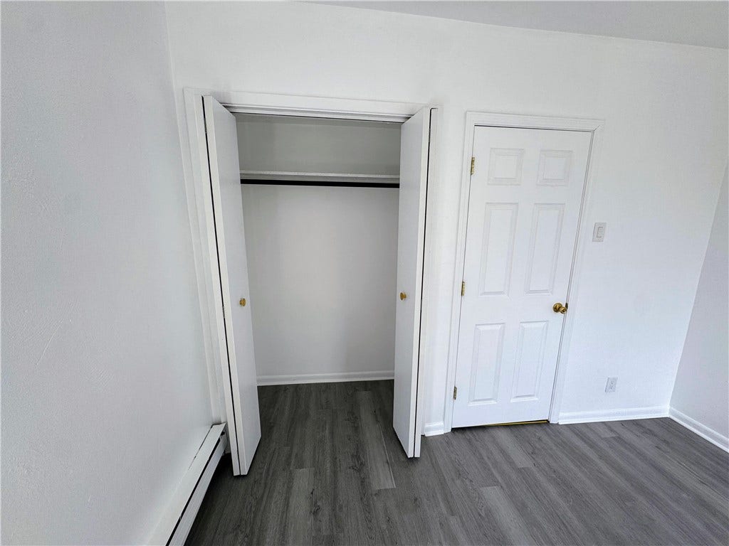 659 Maryland Ave, Shadyside, PA 15232 unit 2 bedroom 1