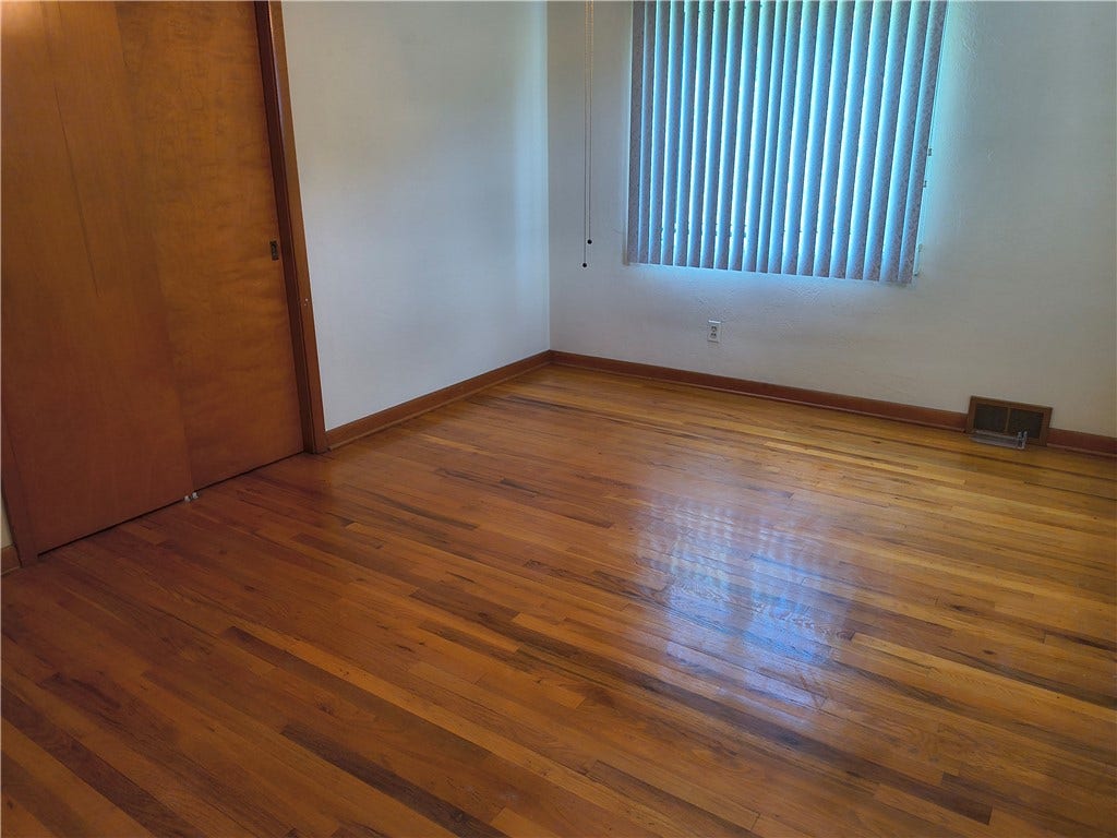 277 Oaklyn Rd, Bethel Park, PA 15102