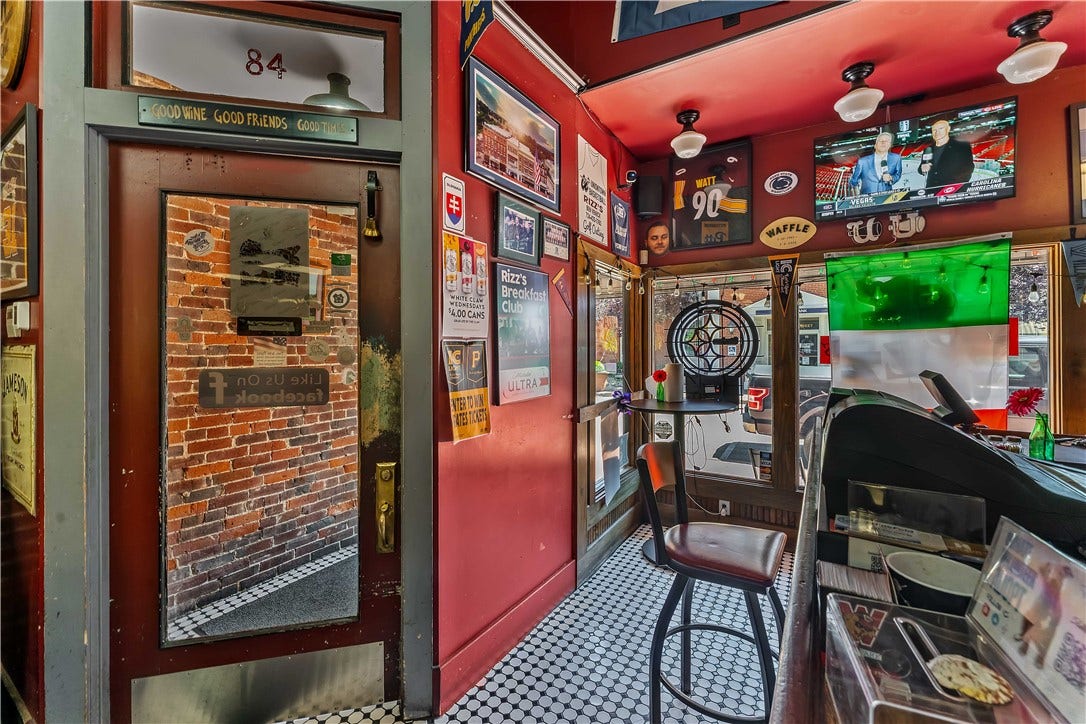 84 W Main St, Uniontown, PA 15401