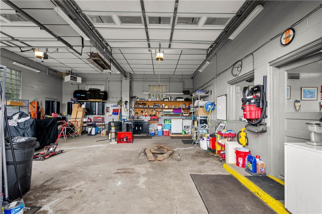 595 N Main Street, Washington, PA 15301