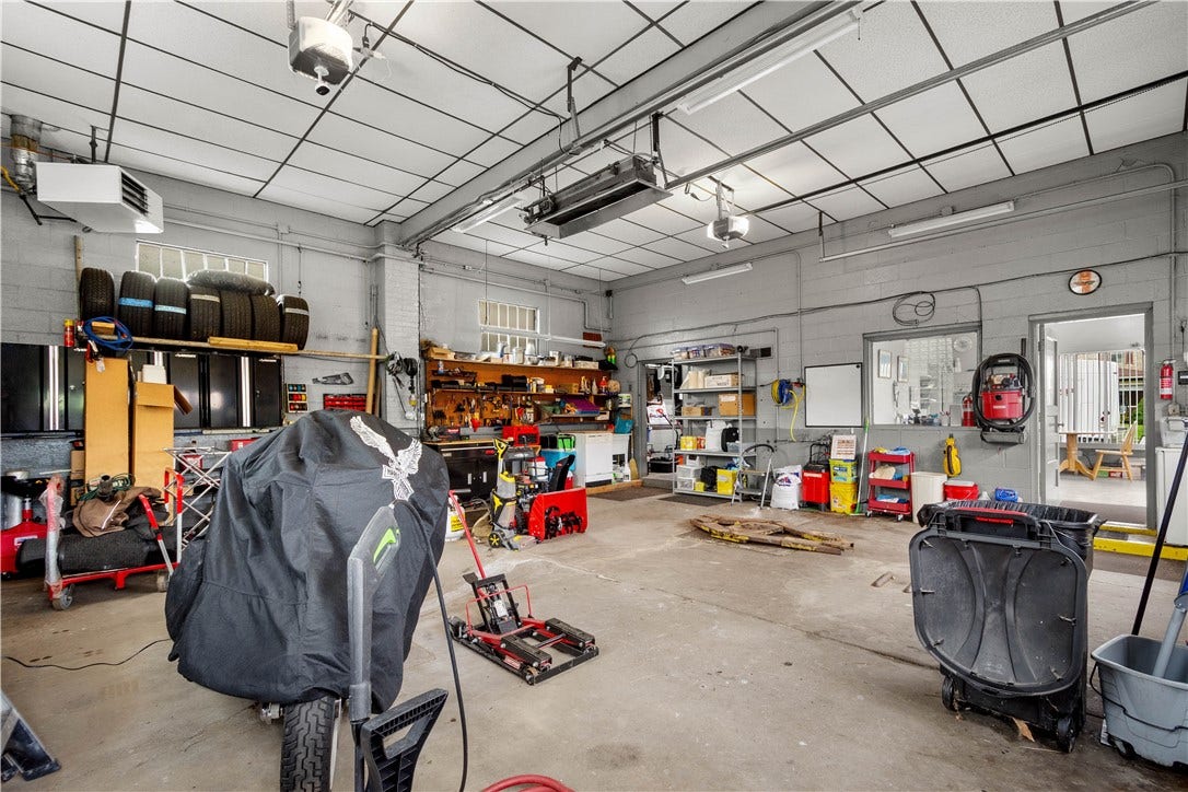 595 N Main Street, Washington, PA 15301