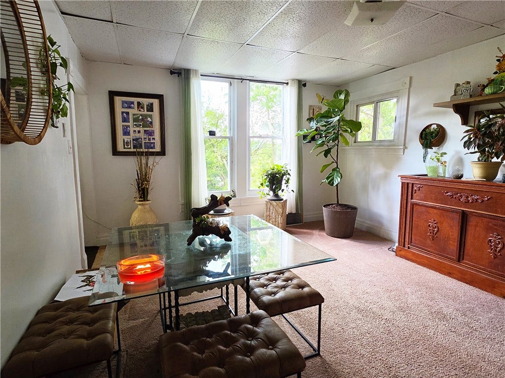 315/315.5 N 3rd St, Jeannette, PA 15644