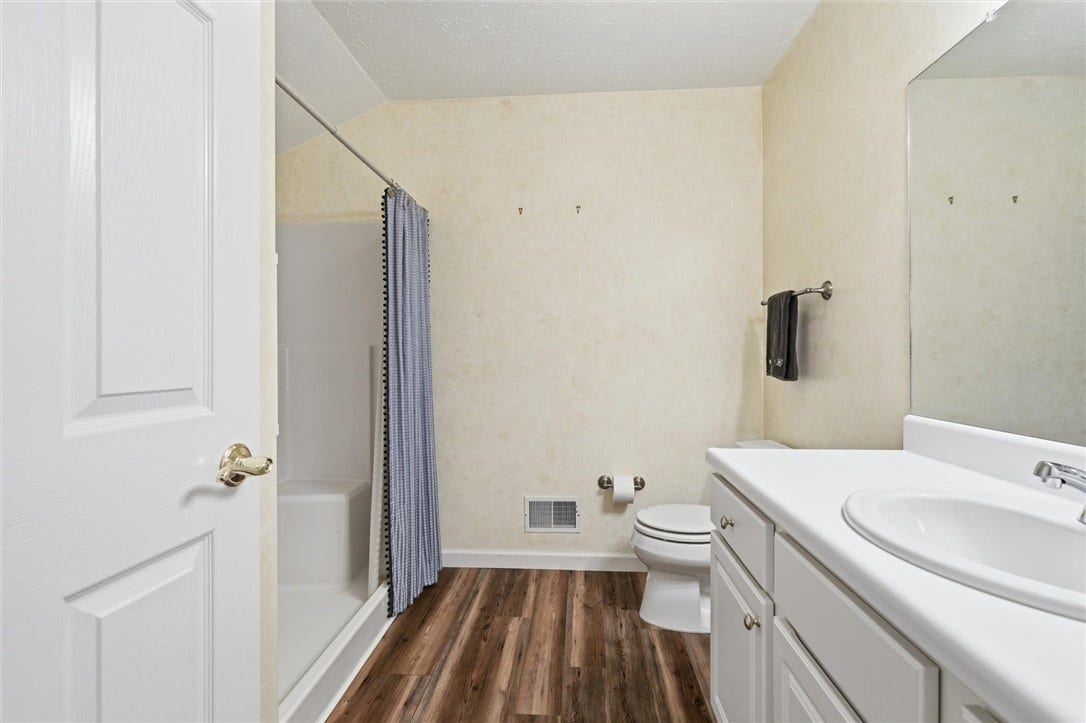 2nd Bathroom on 2nd Floor