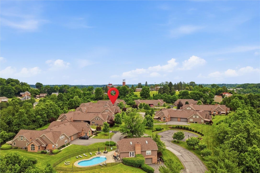 Aerial View of Clubhouse & Pool