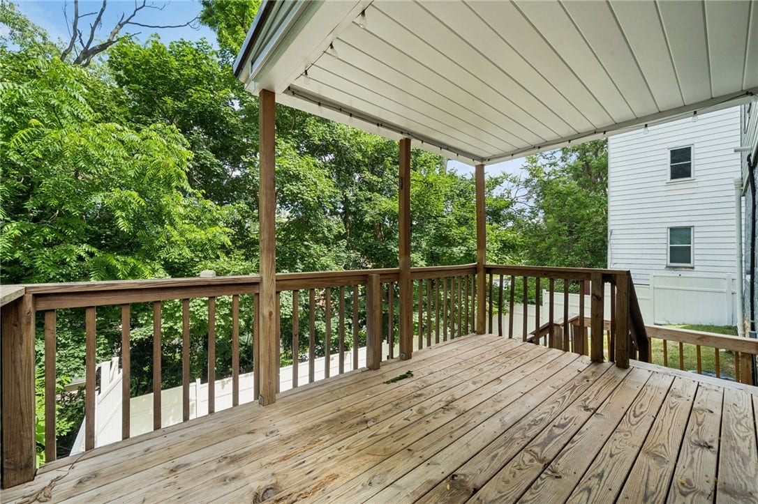 745 Sidney St, Greensburg, PA 15601