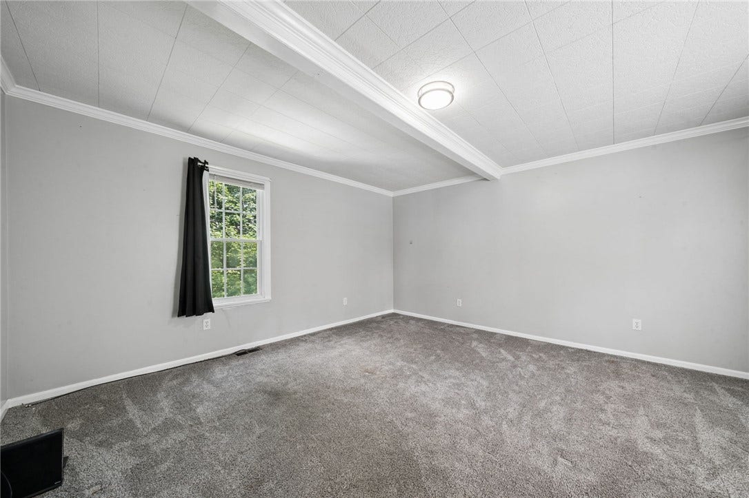 745 Sidney St, Greensburg, PA 15601