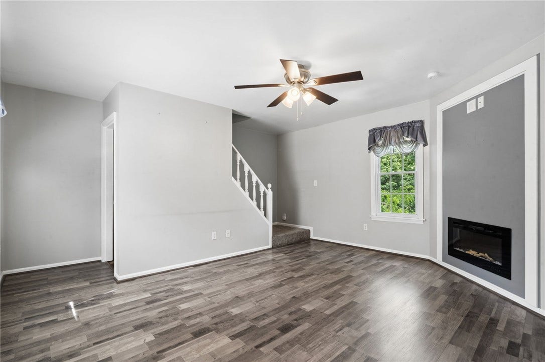745 Sidney St, Greensburg, PA 15601