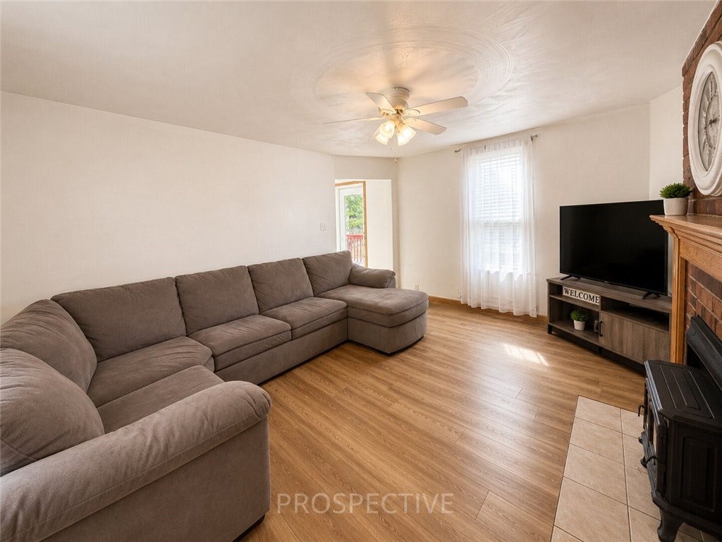2067 Broadway Ave, Greensburg, PA 15601