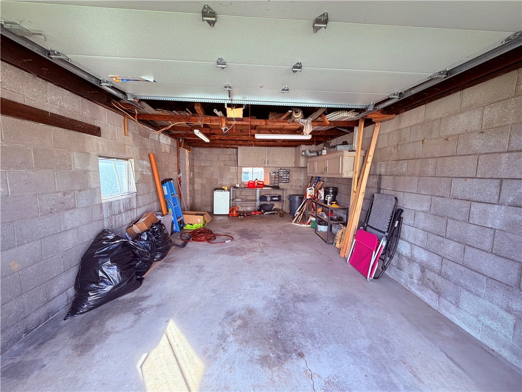 2067 Broadway Ave, Greensburg, PA 15601