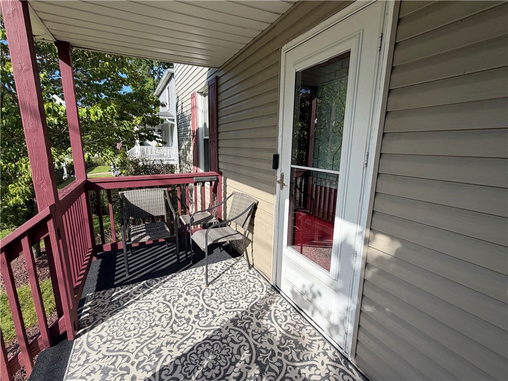 2067 Broadway Ave, Greensburg, PA 15601