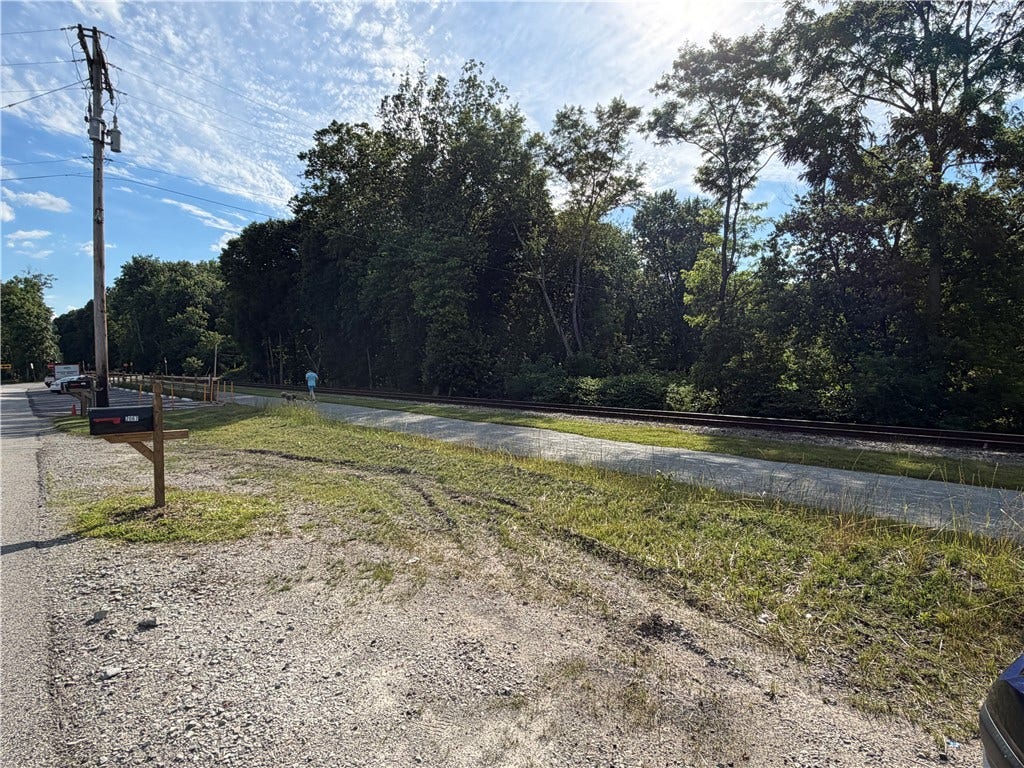 2067 Broadway Ave, Greensburg, PA 15601