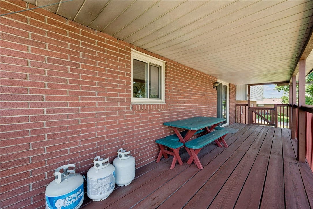 170 Summit Dr, Irwin, PA 15642 170 Summit Dr, Irwin, PA 15642