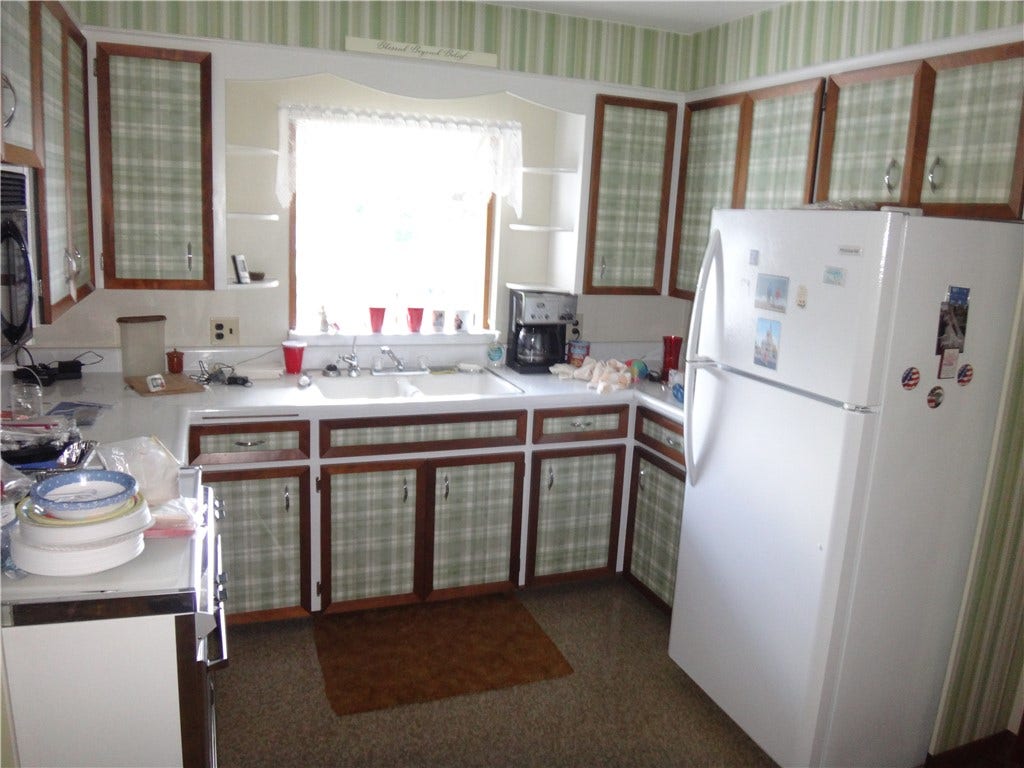 304 Bull Run Road, Brownsville, PA 15417
