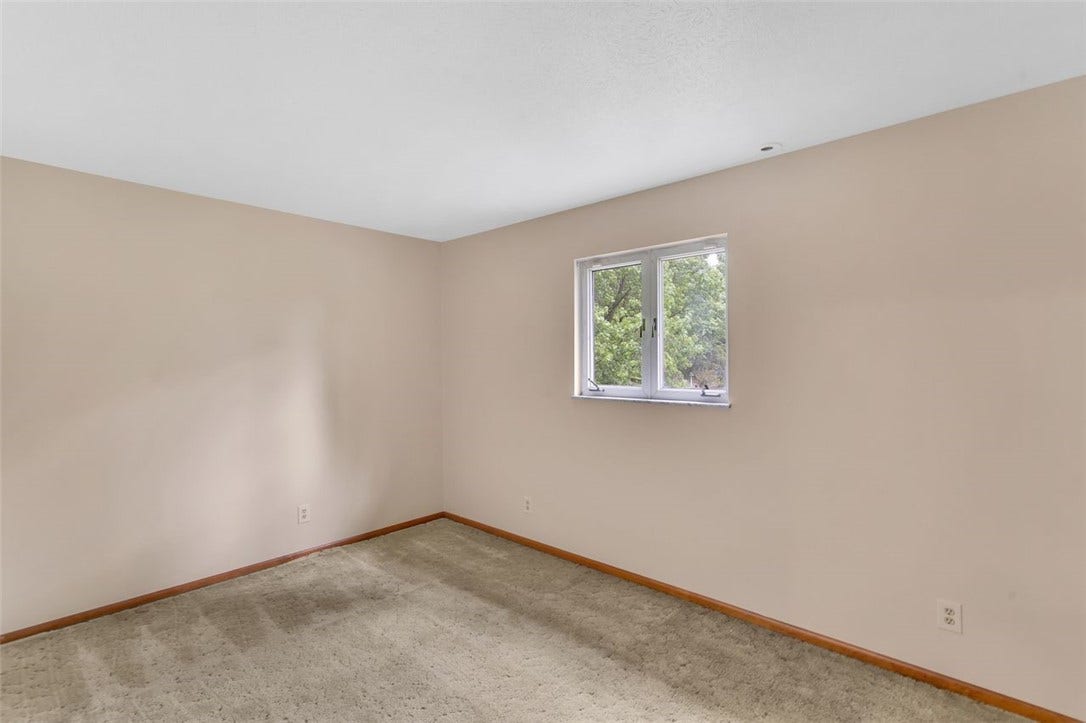 113 Heritage Hills Rd, Uniontown, PA 15401