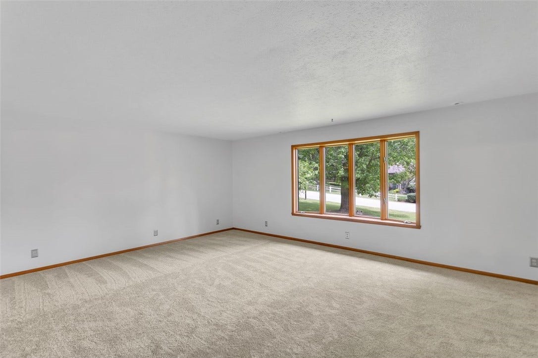 113 Heritage Hills Rd, Uniontown, PA 15401