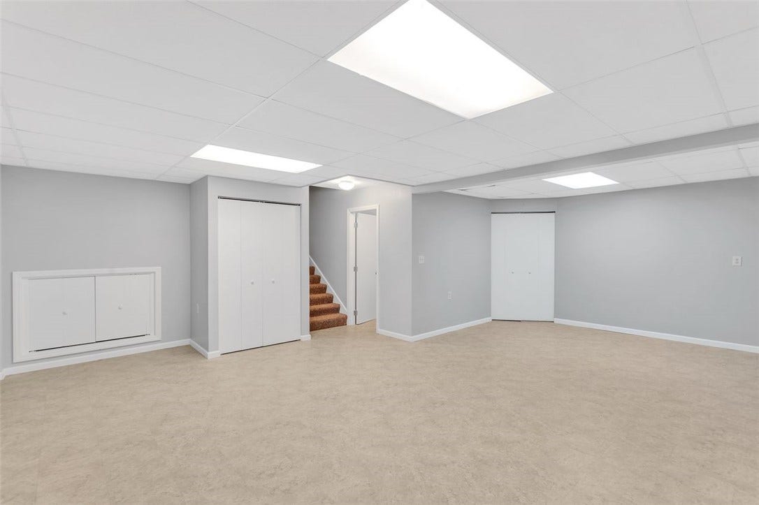 113 Heritage Hills Rd, Uniontown, PA 15401
