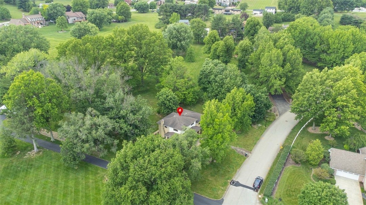 113 Heritage Hills Rd, Uniontown, PA 15401