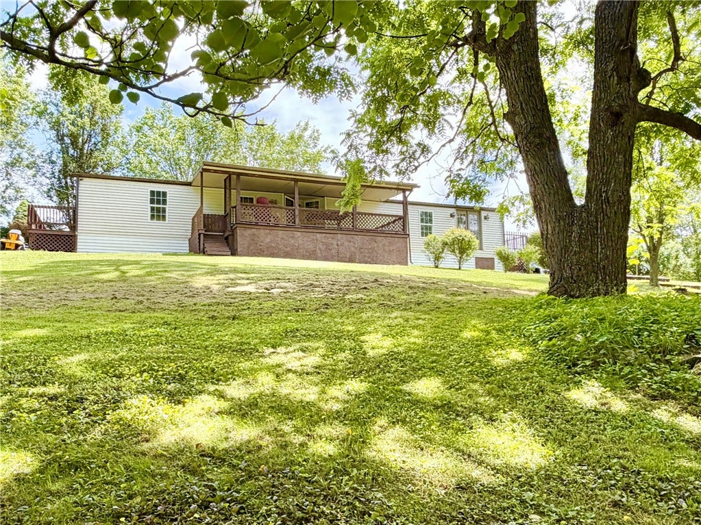 286 Willow Grove Road, Masontown, PA 15461