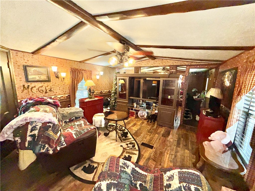 286 Willow Grove Road, Masontown, PA 15461
