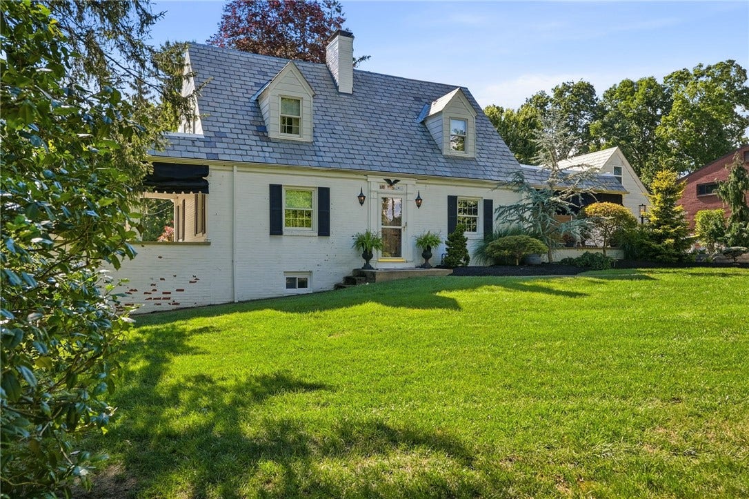 3108 Hillcrest Road, Bethel Park, PA 15102